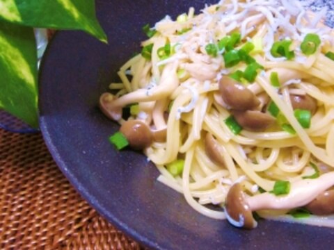 きのことしらすの和風パスタ レシピ 作り方 By Saru Bobo 楽天レシピ
